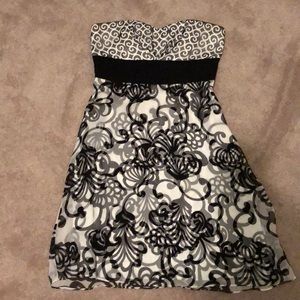 Gorgeous strapless dress